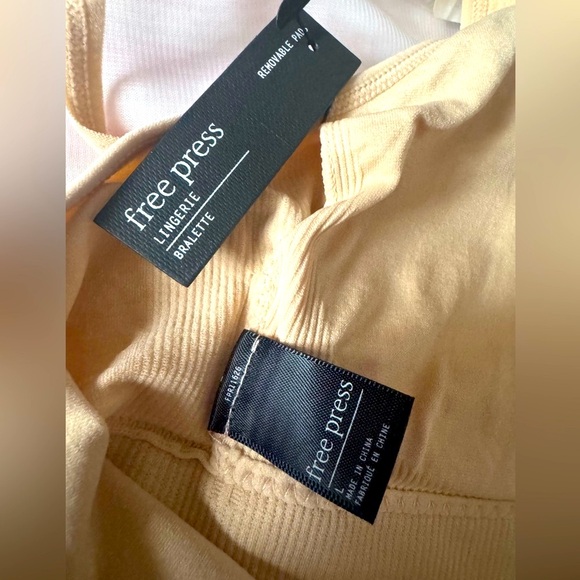Free Press Soft Beige Bra Bralette w/removable pads by Nordstrom - NWT - Size L - Picture 3 of 4